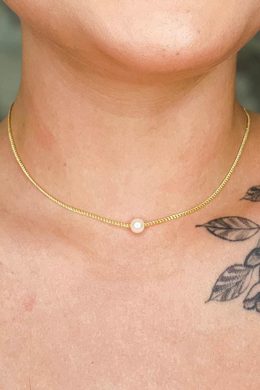 Choker Com Uma Pérola Banhado em Ouro 18k