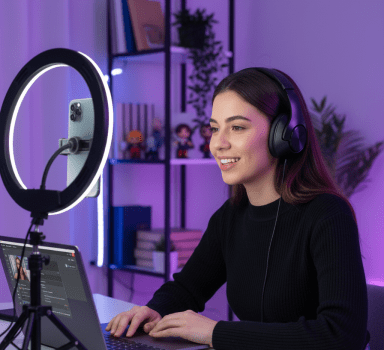 Fone Headset Bluetooth Over-Ear Sem Fio Recarregável