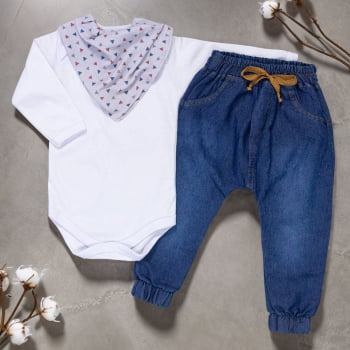 Conjunto Para Bebês Com Body, Calça Jeans E Bandana Cinza