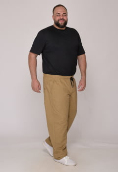 Calça masculina em sarja  Plus Size Caqui