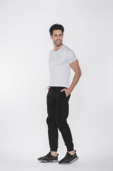 Calça Masculina Jogger em sarja  com elastano Preto