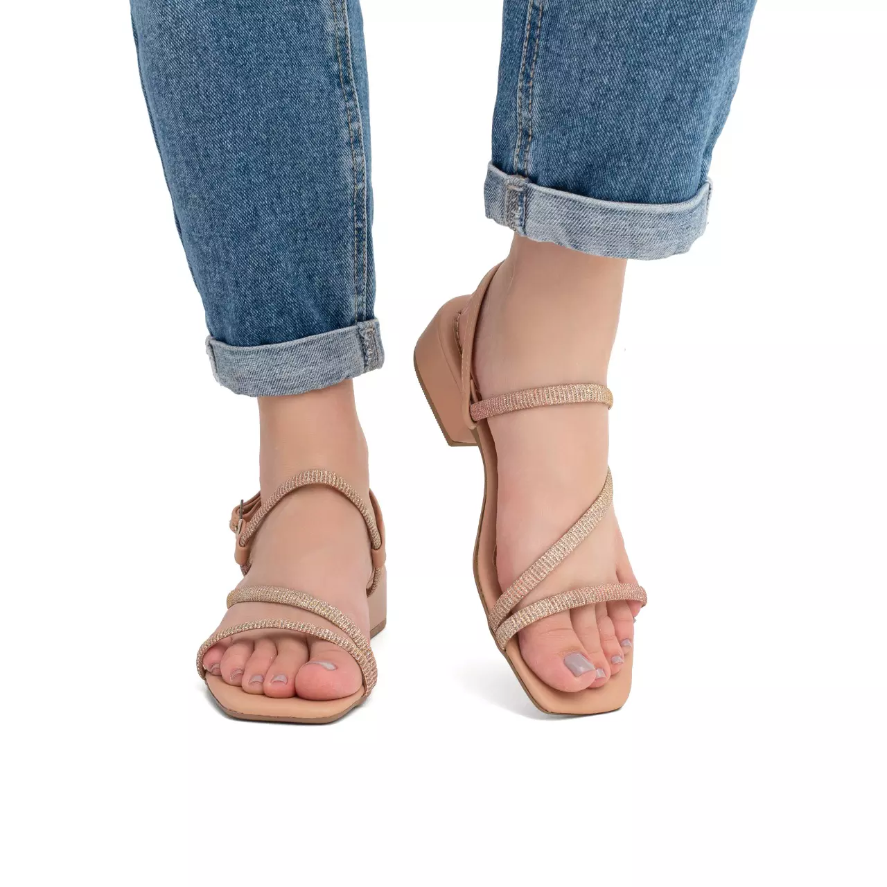 Sandália Feminina Saltinho Baixo com Fivela e Tira com Brilho - A 013 Nude
